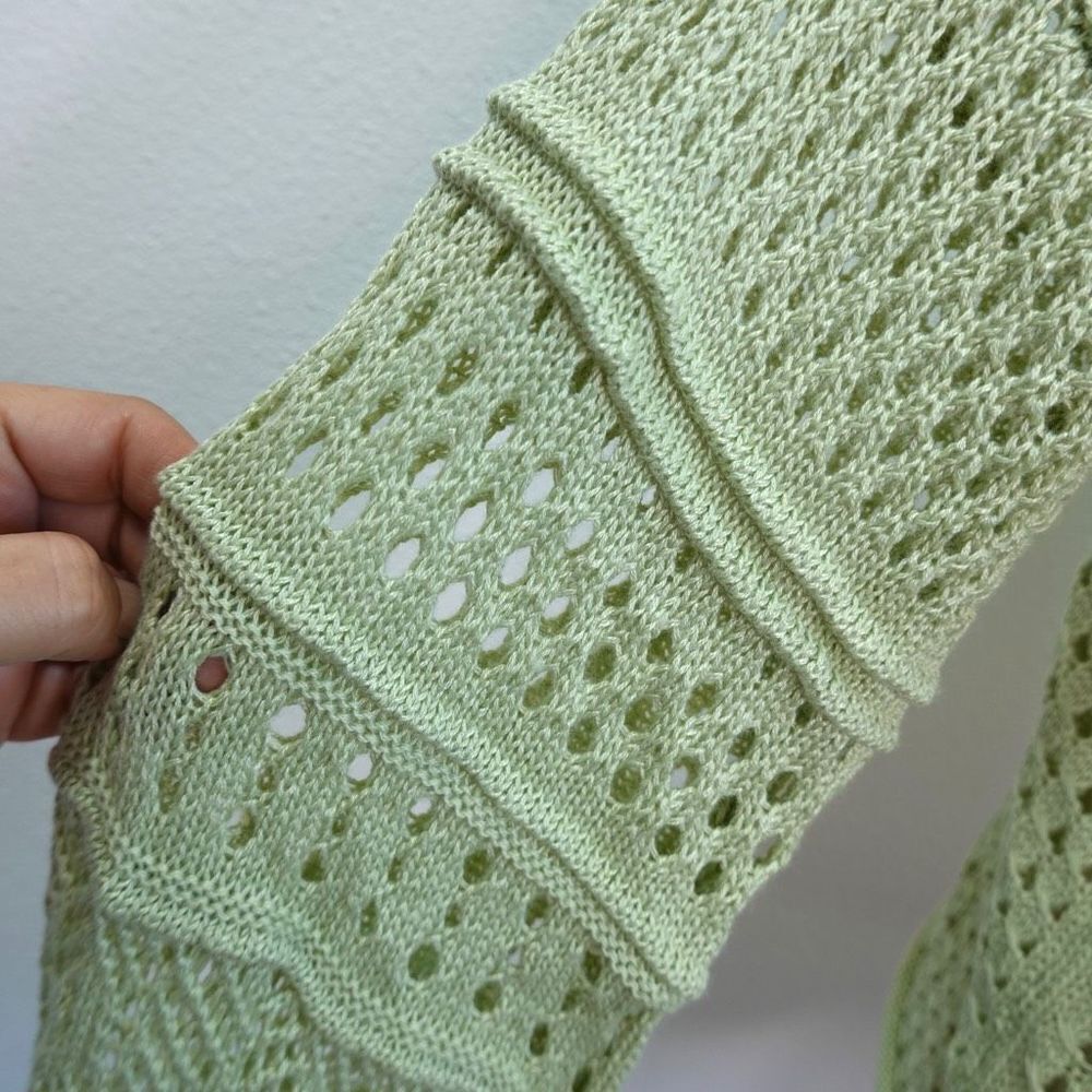 LC Lauren Conrad Multi Pattern Crochet Cropped Sweater - Light Green - M - Picture 10 of 15